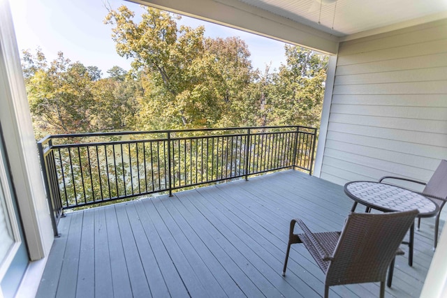 deck featuring ceiling fan