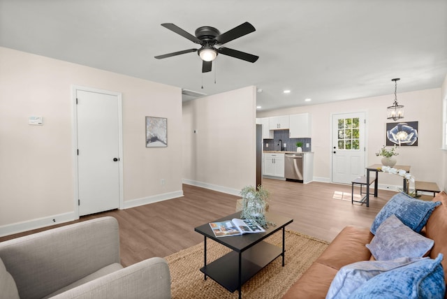 105 Bermuda Ct, Summerville, SC 29485 - living room featuring light wood-type flooring, ceiling fan, baseboards, and recessed lighting