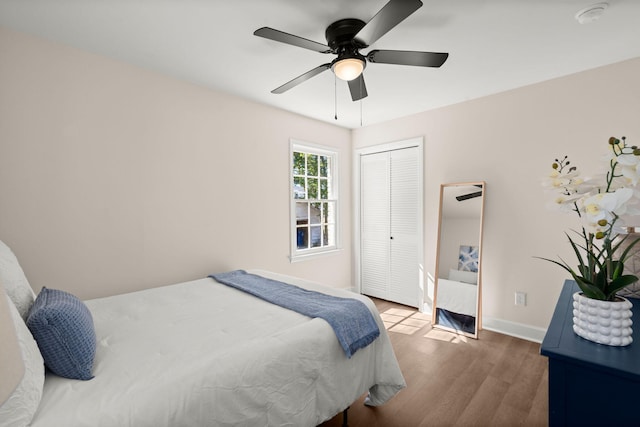 105 Bermuda Ct, Summerville, SC 29485 - bedroom with a closet, wood finished floors, baseboards, and ceiling fan