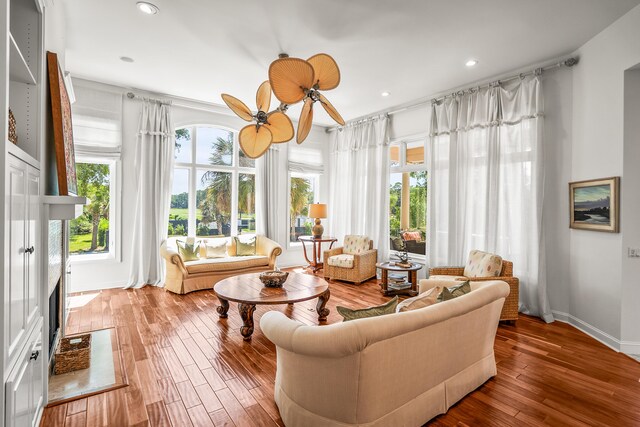12 Port Tack, Hilton Head Island, SC 29928 - sunroom with healthy amount of natural light