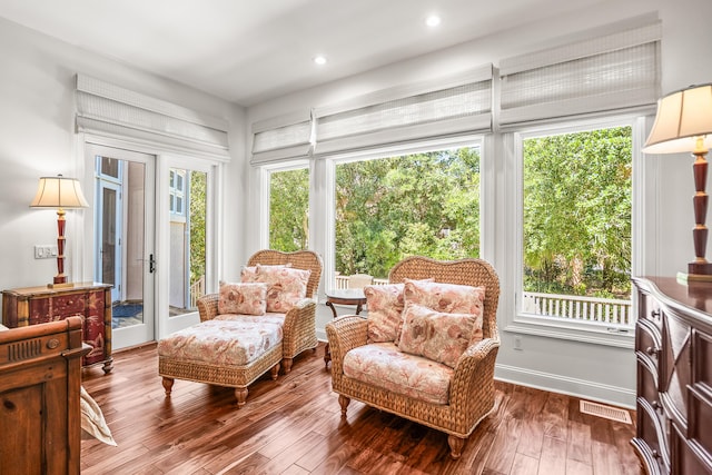 12 Port Tack, Hilton Head Island, SC 29928 - sitting room featuring dark wood-style flooring, plenty of natural light, baseboards, and recessed lighting