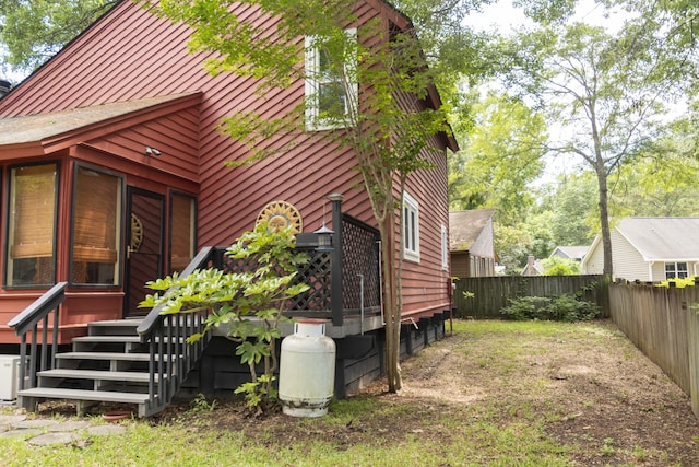 152 Mansfield Blvd, Charleston, SC 29418 - view of side of home with a fenced backyard
