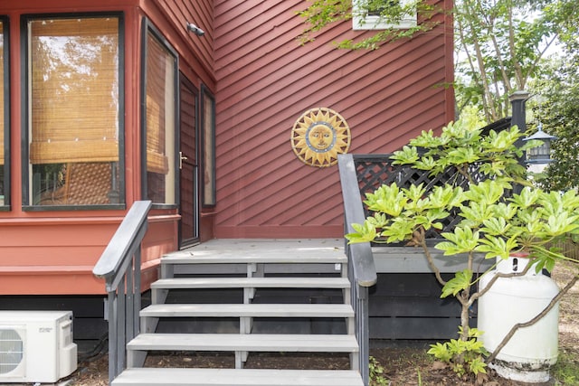 152 Mansfield Blvd, Charleston, SC 29418 - view of exterior entry featuring a cooling unit