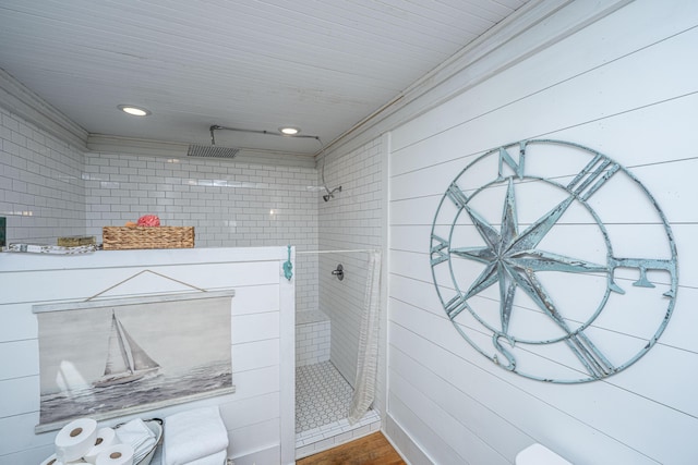 full bath with recessed lighting and walk in shower