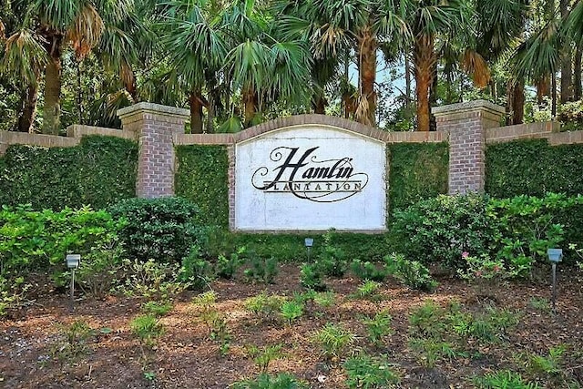 2072 Amenity Park Dr, Mount Pleasant, SC 29466 - view of community / neighborhood sign