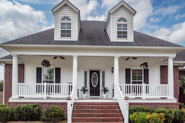 view of front of home featuring covered porch and ceiling fan