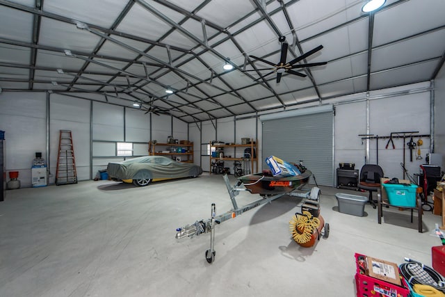 garage featuring ceiling fan