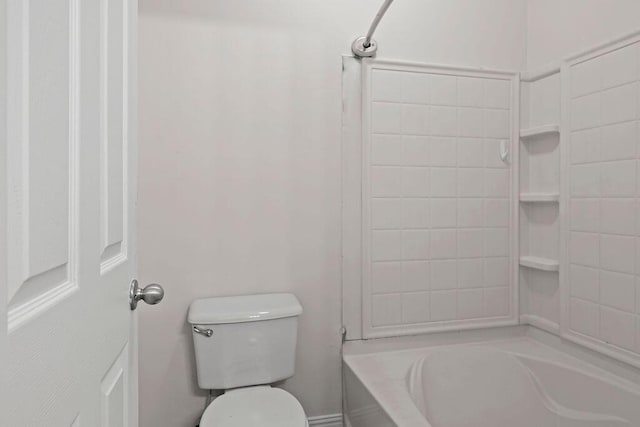 4591 Great Oak Dr, North Charleston, SC 29418 - full bath with toilet and shower / bathing tub combination