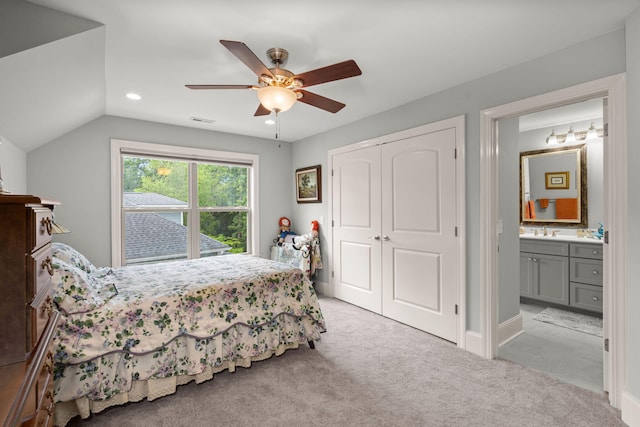 8605 Refuge Point Cir N, Charleston, SC 29420 - bedroom featuring light colored carpet, a closet, a sink, a ceiling fan, and recessed lighting