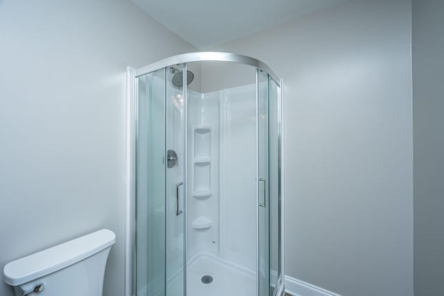 687 Ponderosa Dr, Charleston, SC 29414 - full bath featuring a stall shower
