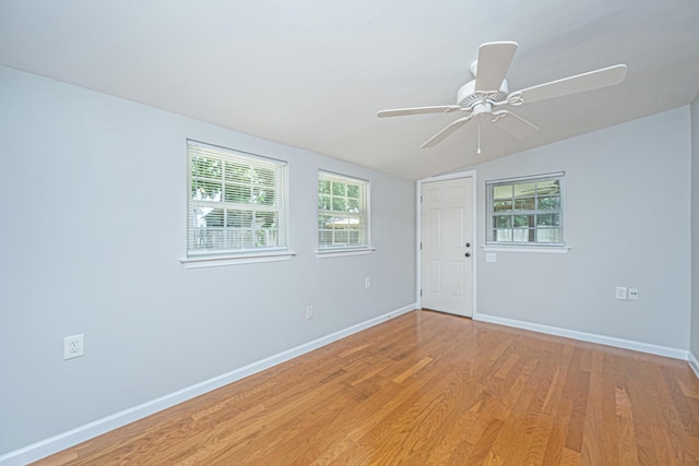 687 Ponderosa Dr, Charleston, SC 29414 - unfurnished room with light wood-style floors, vaulted ceiling, and ceiling fan
