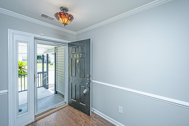 687 Ponderosa Dr, Charleston, SC 29414 - entrance foyer featuring dark wood finished floors and ornamental molding