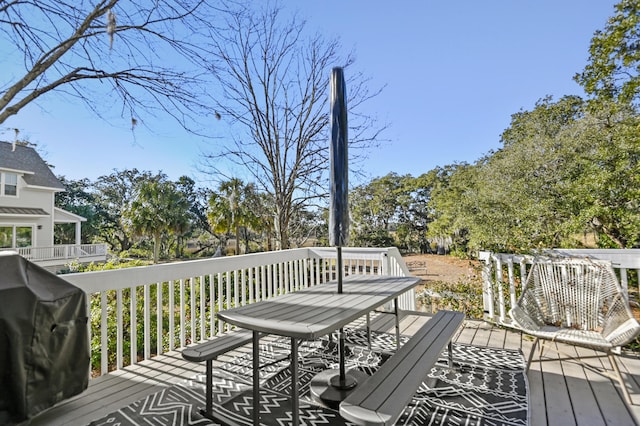 deck with grilling area