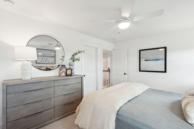 bedroom with ceiling fan