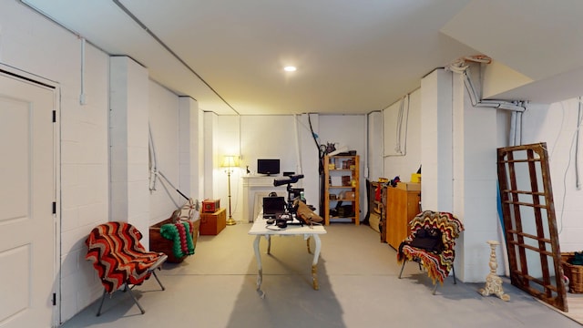 2312 Rushland Landing Rd, Johns Island, SC 29455 - basement with concrete block wall