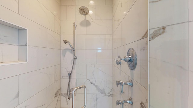 2312 Rushland Landing Rd, Johns Island, SC 29455 - bathroom featuring a stall shower