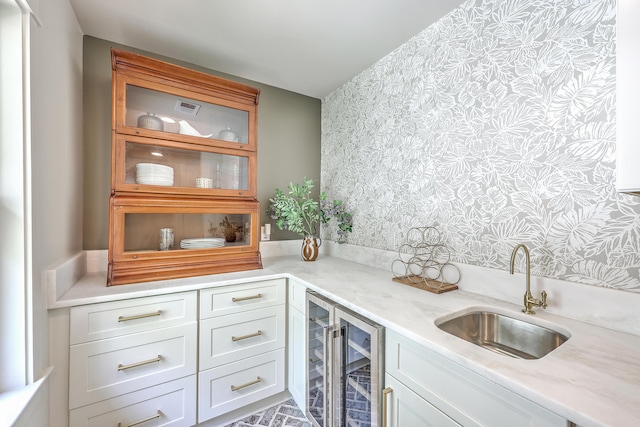 974 Cliffwood Dr, Mount Pleasant, SC 29464 - indoor bar with wallpapered walls and beverage cooler