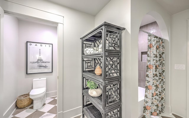 974 Cliffwood Dr, Mount Pleasant, SC 29464 - full bath featuring toilet, baseboards, shower / tub combo, and tile patterned floors
