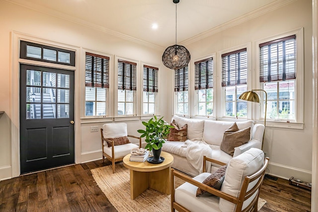 sunroom / solarium with a healthy amount of sunlight