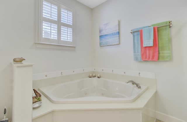 1647 Marsh Harbor Ln, Mount Pleasant, SC 29464 - full bathroom with a jetted tub and baseboards