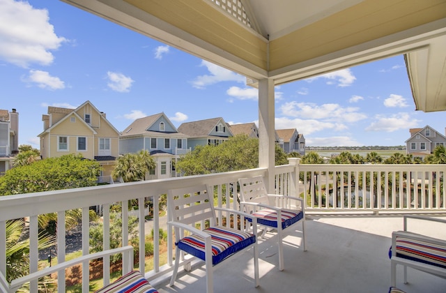 1647 Marsh Harbor Ln, Mount Pleasant, SC 29464 - balcony with a residential view