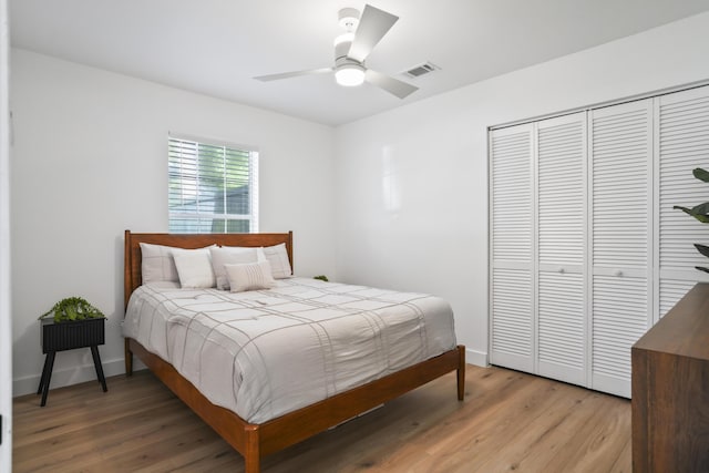 1366 W Point Dr, Mount Pleasant, SC 29466 - bedroom featuring light wood finished floors, a closet, and a ceiling fan