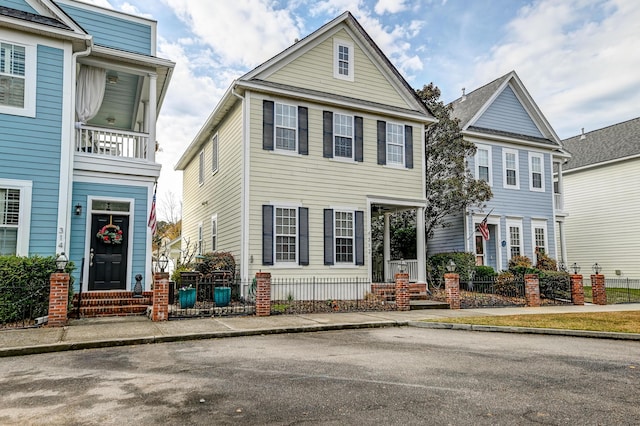 view of front of property