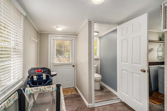 504 W Ashley Ave, Folly Beach, SC 29439 - entryway featuring dark wood finished floors and baseboards