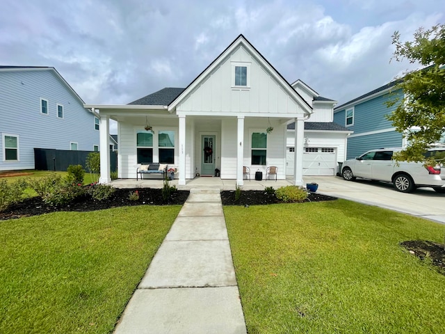 view of front of property with a front yard and a porch