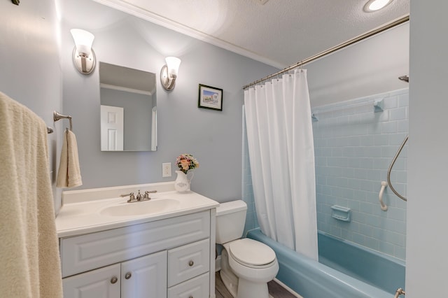 full bathroom featuring a textured ceiling, vanity, toilet, and shower / bath combo