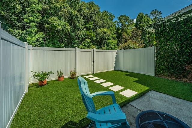 754 Certificate Ct, Charleston, SC 29414 - view of yard with a fenced backyard