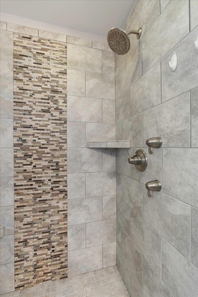 interior details with tiled shower