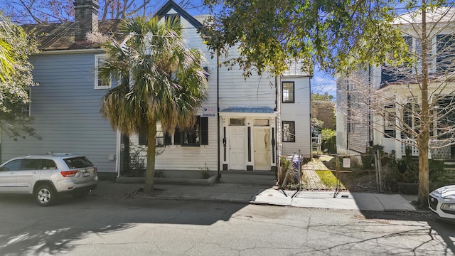 view of front of house