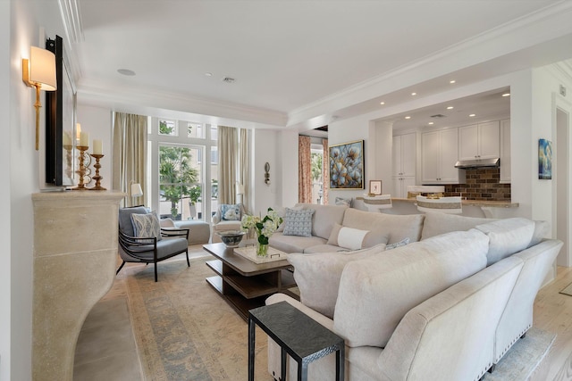 32 Prioleau St Unit J, Charleston, SC 29401 - living room featuring crown molding and recessed lighting