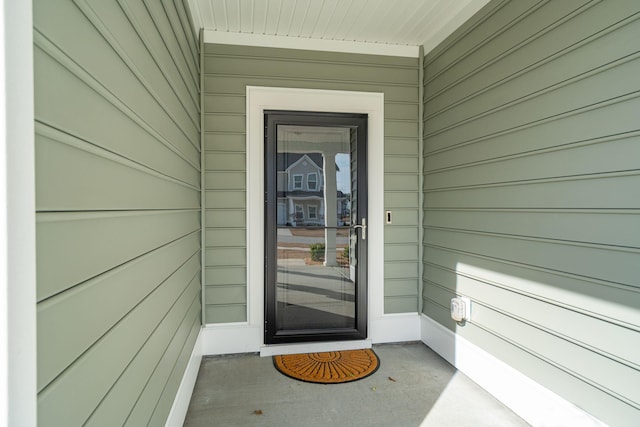 view of property entrance