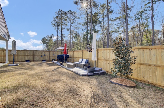 view of yard featuring a fenced backyard