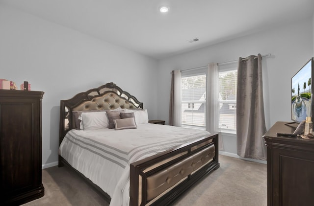 bedroom featuring carpet floors