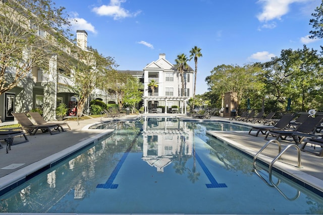 130 River Landing Dr Unit 4102, Charleston, SC 29492 - community pool with a patio