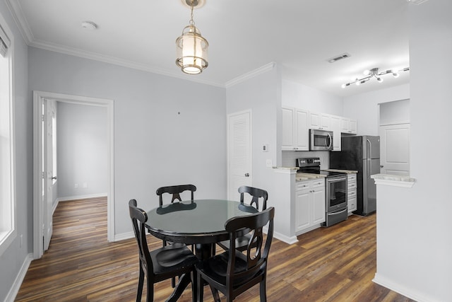 130 River Landing Dr Unit 4102, Charleston, SC 29492 - dining area featuring dark wood finished floors, ornamental molding, and baseboards