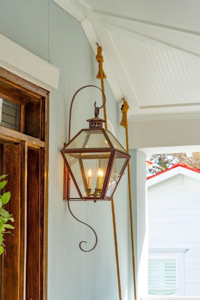 3 Cross Ln, Isle Of Palms, SC 29451 - detailed view of beamed ceiling and a chandelier