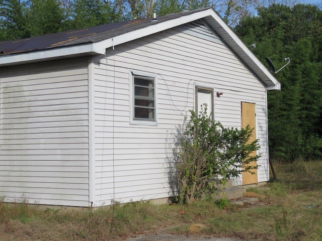 view of home's exterior