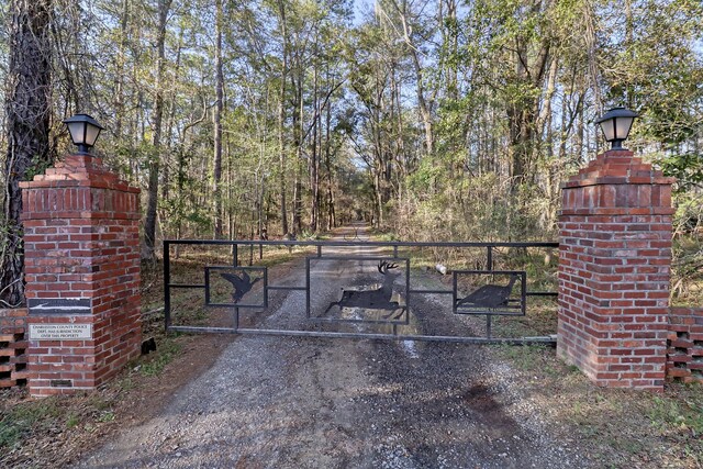 8 Savannah Hwy, Adams Run, SC 29426