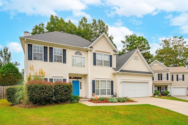 view of front of home featuring a front yard