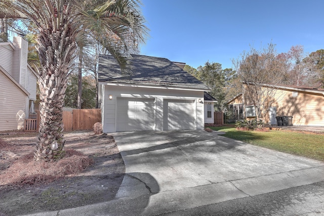 view of side of property featuring a yard