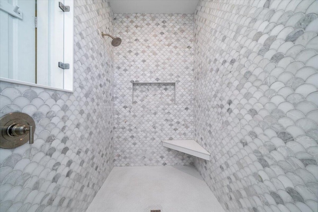 764 Post Oak Dr, Mount Pleasant, SC 29464 - bathroom with a tile shower