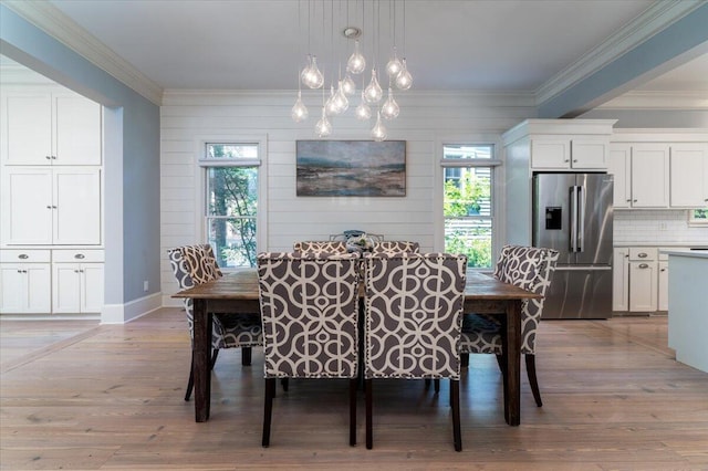 764 Post Oak Dr, Mount Pleasant, SC 29464 - dining area featuring ornamental molding, light wood-style flooring, and baseboards