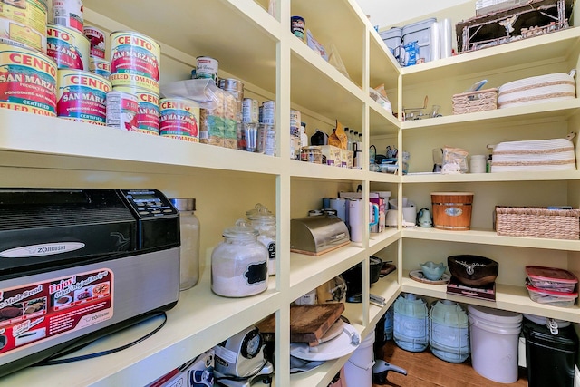 1325 Whisker Pole Ln, Mount Pleasant, SC 29466 - view of pantry
