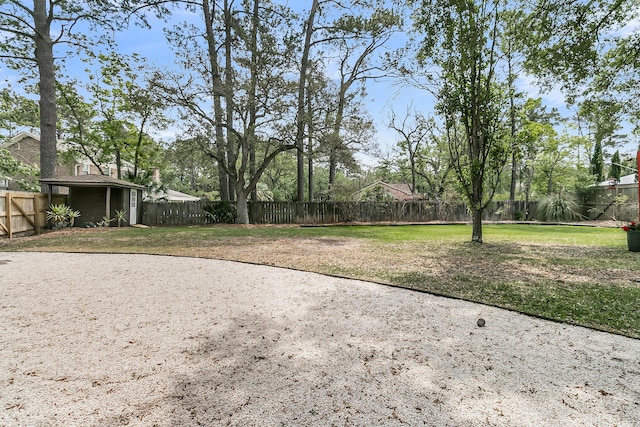 view of yard featuring a fenced backyard