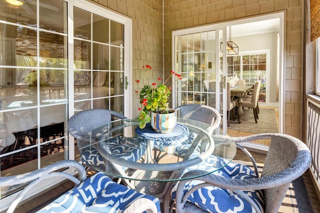 balcony with a sunroom