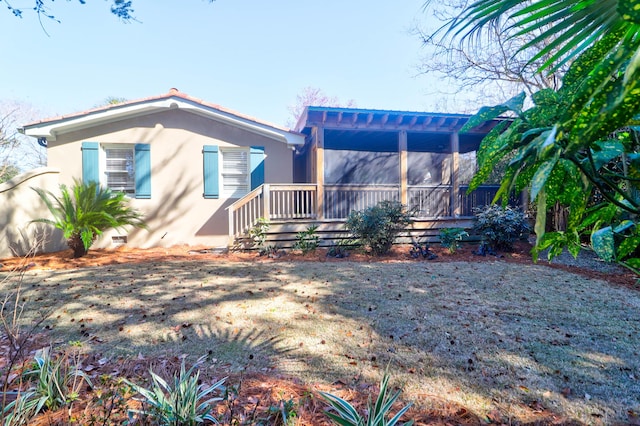 view of front of property with stucco siding